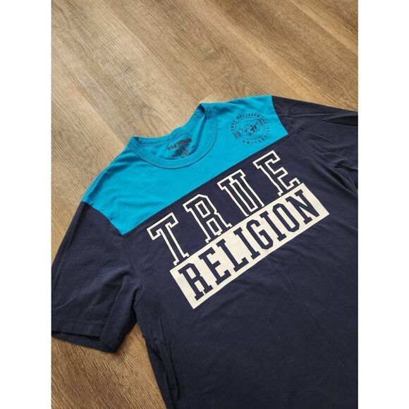 True Religion men's Medium colorblock Spellout shirt two-tone T-shirt - Picture 2 of 7